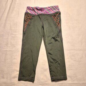 Everlast girls size S or 6/6X olive green cropped leggings bright band strips